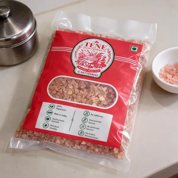 Pink_Rock_Salt_Granules_Use_To_Season_Dishes_And_For_Everyday_Cooking