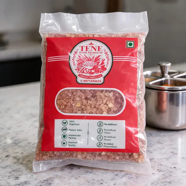 Pink_Rock_Salt_Granules_Use_To_Season_Dishes_And_For_Everyday_Cooking