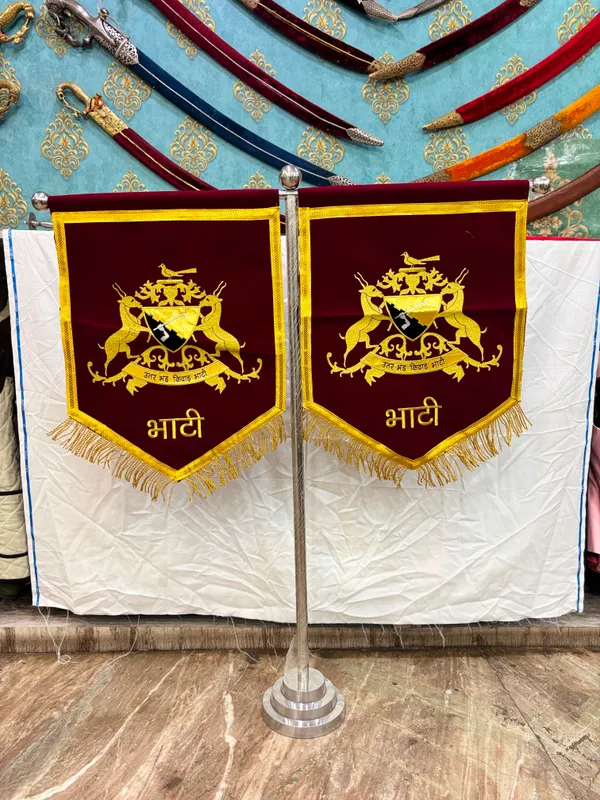 velvet_fabric_embroidery_bhati_rajput_T-stand_flag
