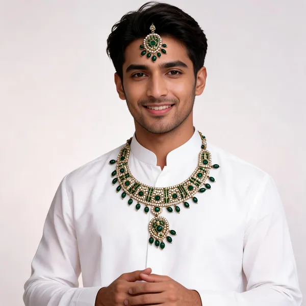 Gold_Metal_Green_Stone_Floral_Kantha_Jewellery_Set
