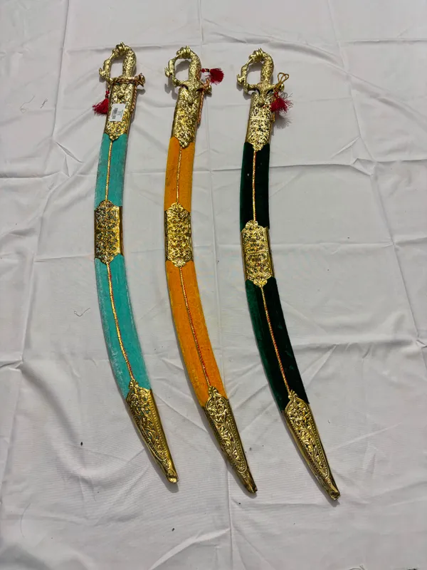 metal_METAL_BRASS_POLISH_WORK_TALVAR