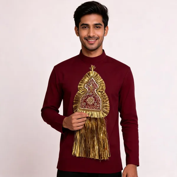 Gold_Zari_Work_Floral_Embroidered_Triangular_Hanging_Mod