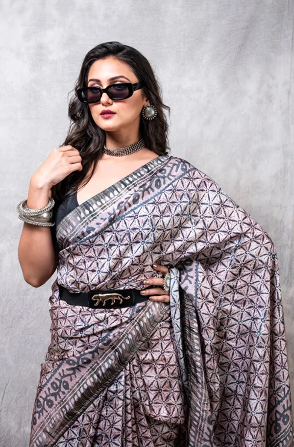 Pure_russian_silk_saree_digital_print