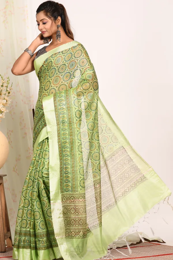 Ethnic_Motifs_Tissue_Block_Print_Saree