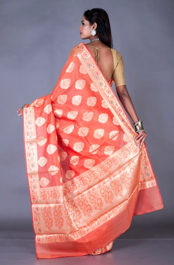 Floral_Woven_Design_Zari_Banarasi_Saree