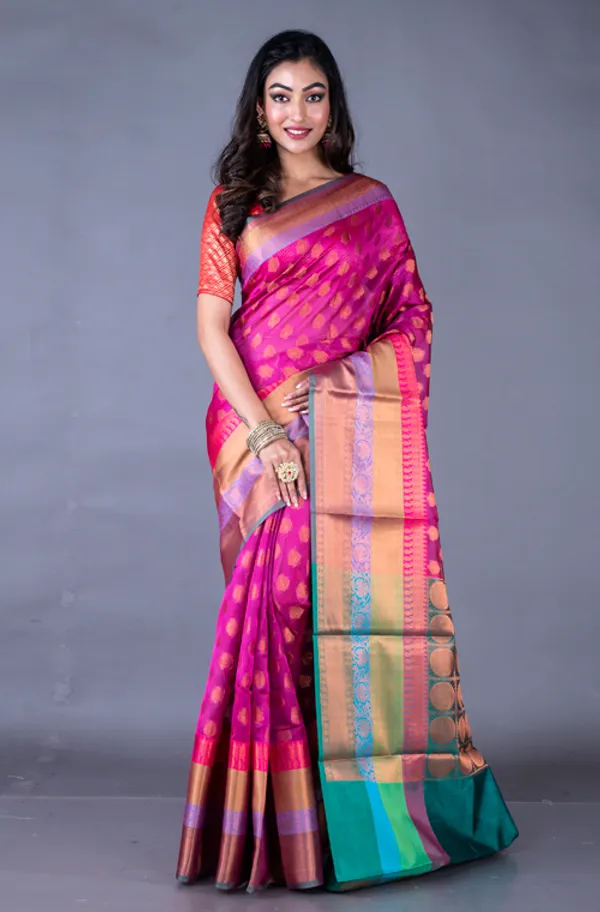Woven_Design_Polka_Dots_Zari_Banarasi_Saree