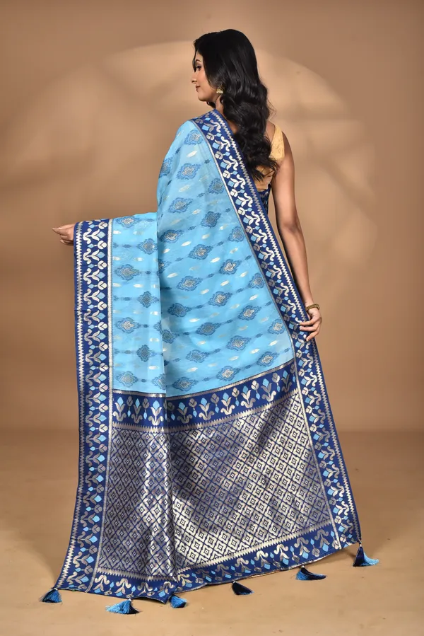 Women_Desgin_Kashmiri_Silk_Linen_Saree