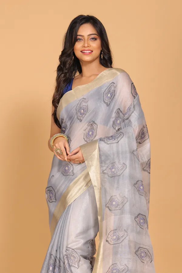 kota_zari_stripe_embroidery_saree