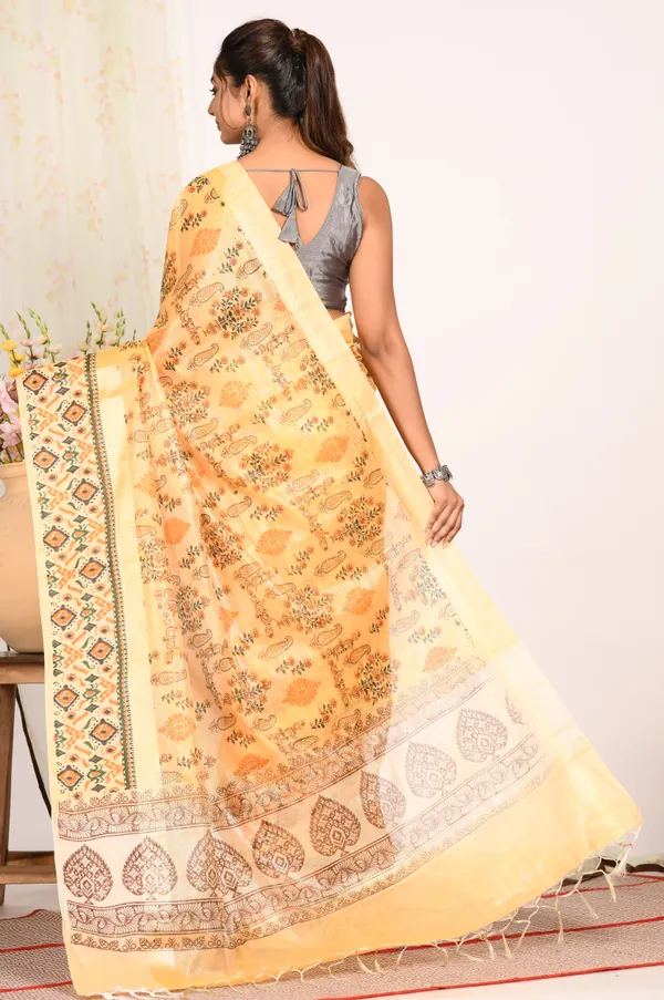 Yellow_&_Green_Ethnic_Motifs_Printed_Tissue_Block_Print_Saree