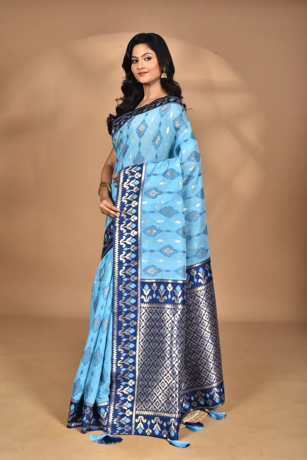 Women_Desgin_Kashmiri_Silk_Linen_Saree