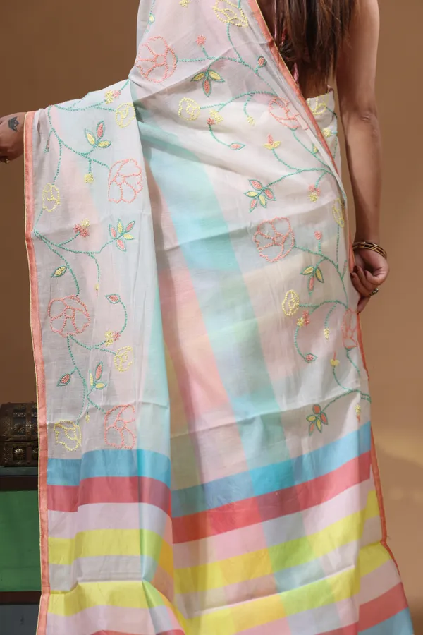 OFF-WHITE_MAL_CHANDERI_with_KANTHA_WORK_Saree_with_Blouse_Piece