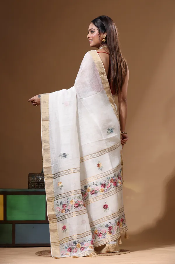OFF-WHITE_SILK_LINEN_with_KANTHA_WORK_Saree_with_Blouse_Piece