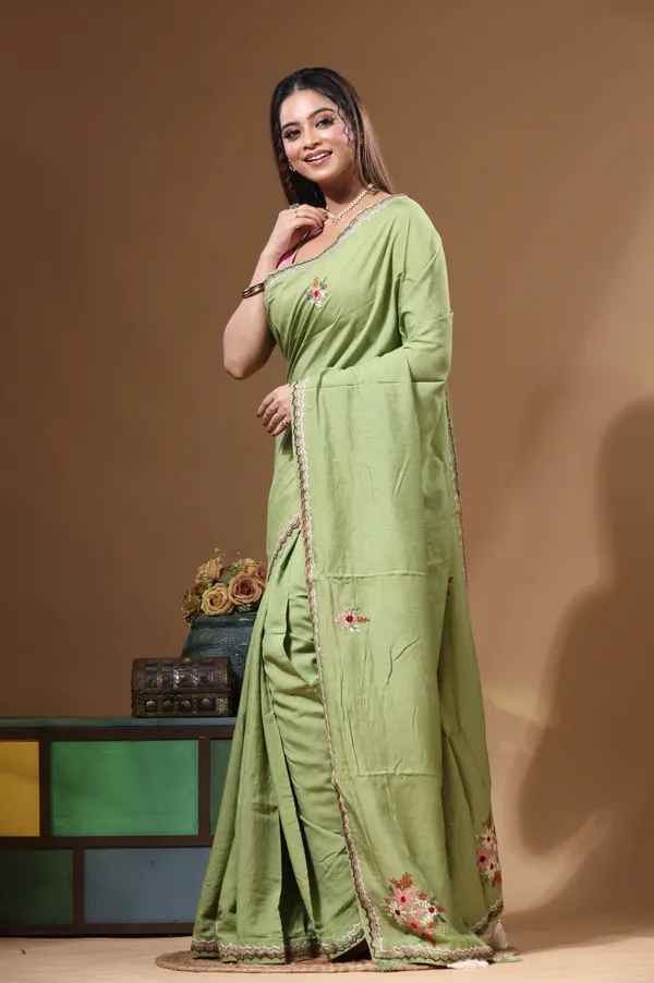 GREEN_PURE_LINEN_with_KANTHA_WORK_Saree_with_Blouse_Piece