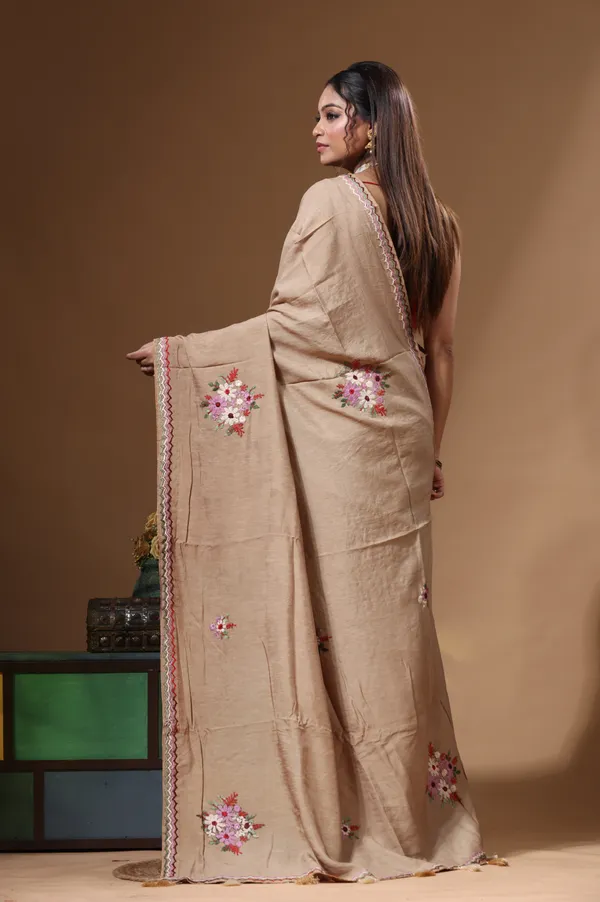 BEIGE_PURE_LINEN_with_KANTHA_WORK_Saree_with_Blouse_Piece