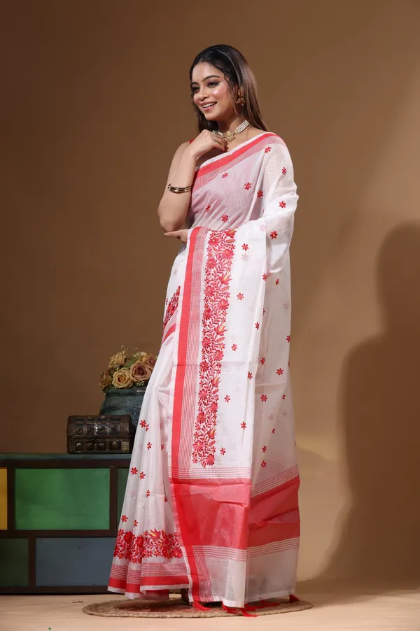 WHITE_SUPERNET_with_COMPUTER_EMBROIDERY_Saree_with_Blouse_Piece