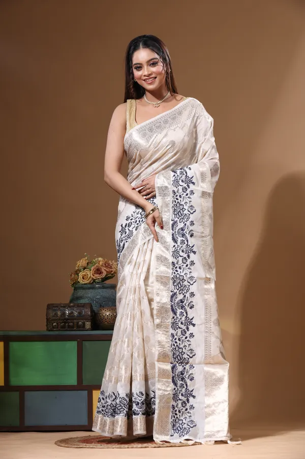 OFF-WHITE_BANARASI_SILK_(JACQUARD)_with__EMBROIDERY_Saree_with_Blouse_Piece