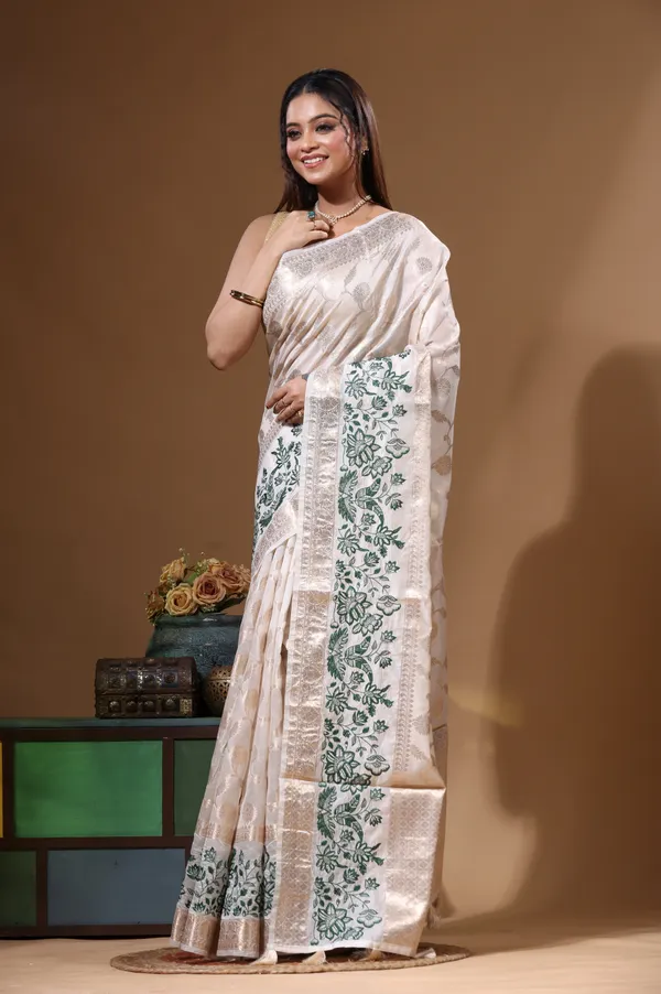 OFF-WHITE_BANARASI_SILK_(JACQUARD)_with_COMPUTER_EMBROIDERY_Saree_with_Blouse_Piece