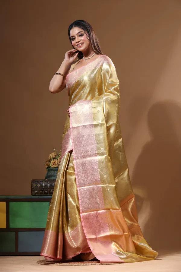 YELLOW_KAANJIVARAM_SILK_Saree_with_Blouse_Piece