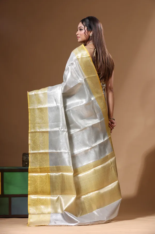 GREY_KAANJIVARAM_SILK_Saree_with_Blouse_Piece
