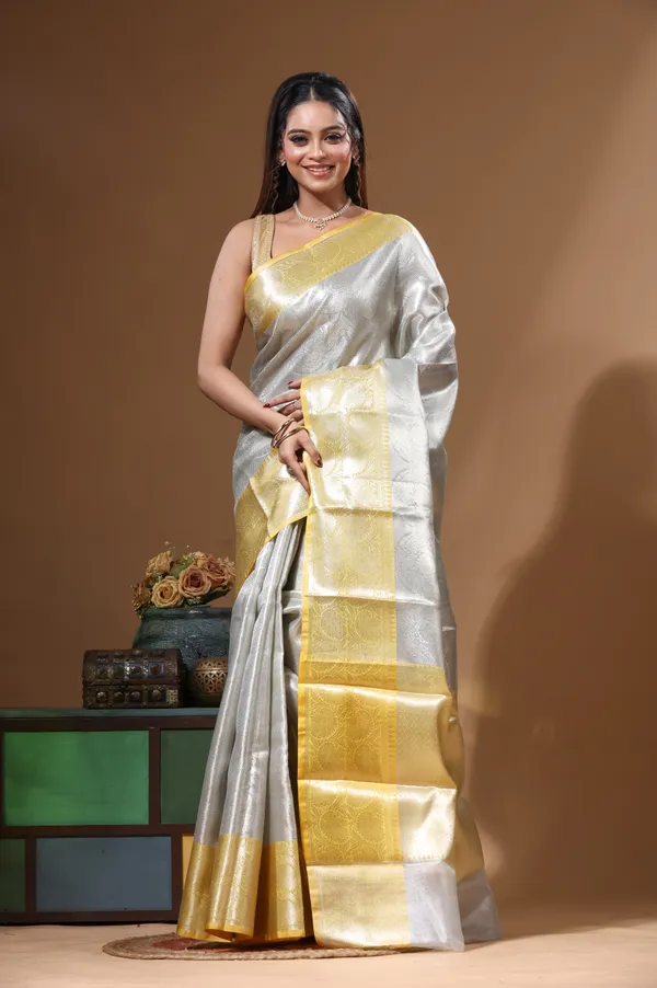 GREY_KAANJIVARAM_SILK_Saree_with_Blouse_Piece