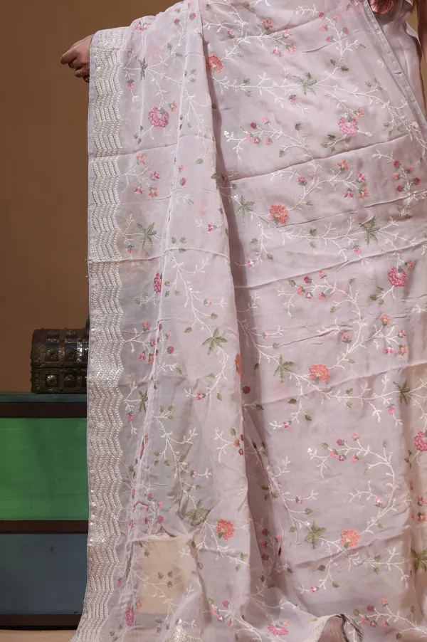 GREY_VISCOSE_ORGANZA_with__EMBROIDEERY_Saree_with_Blouse_Piece