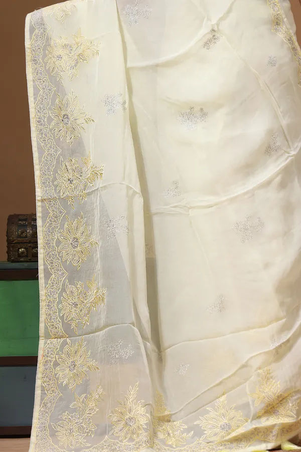 LIGHT_YELLOW_VISCOSE_ORGANZA_with__EMBROIDEERY_Saree_with_Blouse_Piece