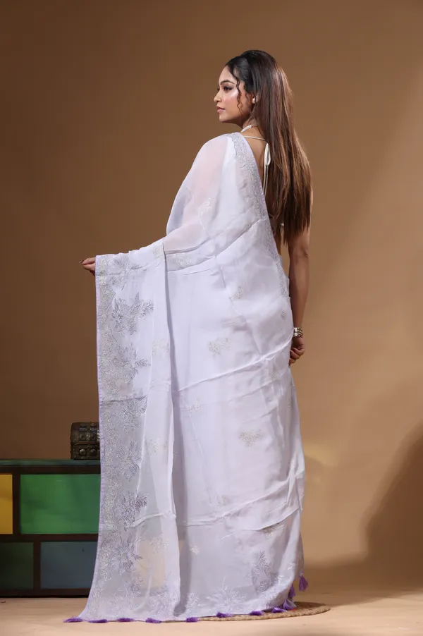 LAVENDAR_VISCOSE_ORGANZA_with__EMBROIDEERY_Saree_with_Blouse_Piece