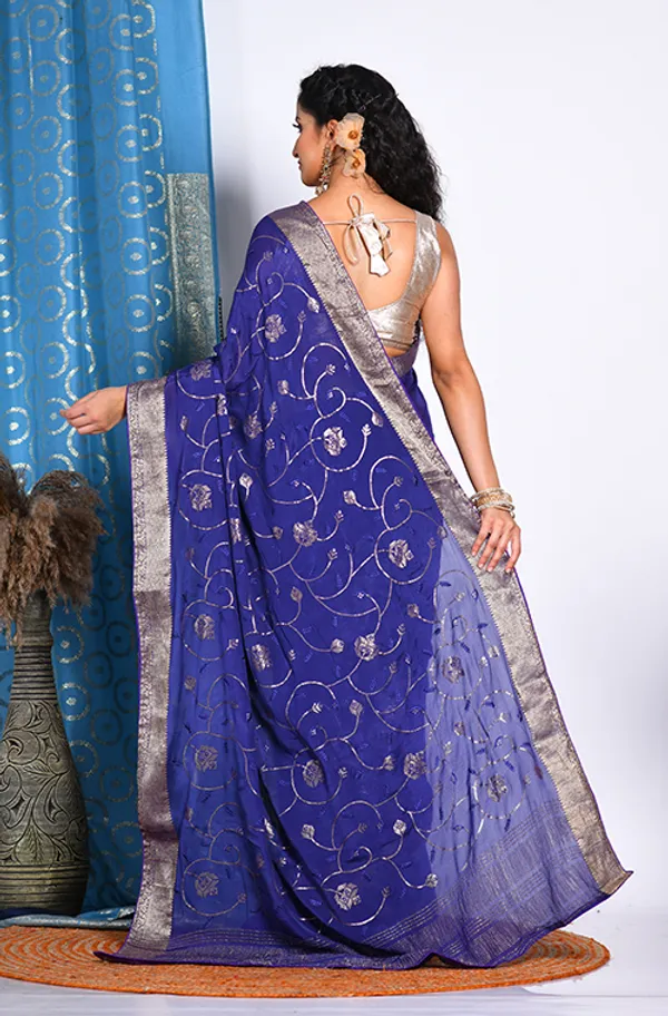 Floral_Embroidered_Pure_Chiffon_Saree