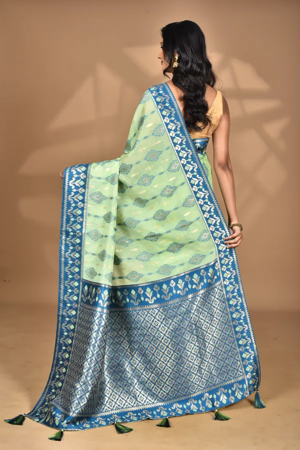 Women_Desgin_Kashmiri_Silk_Linen_Saree