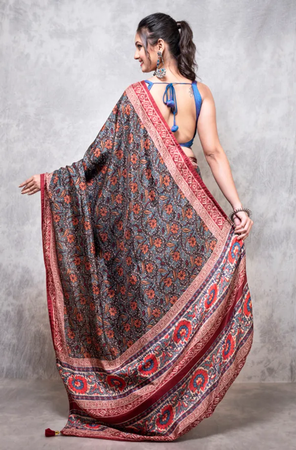Floral_Digital_Printed_Silk_Saree