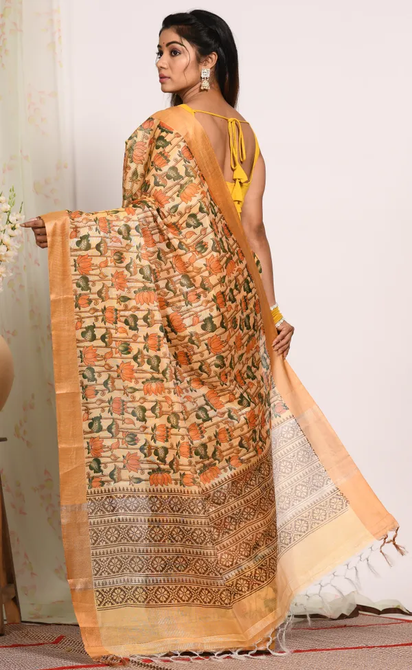 Peach-Coloured_&_Green_Floral_Printed_Zari_Tissue_Saree