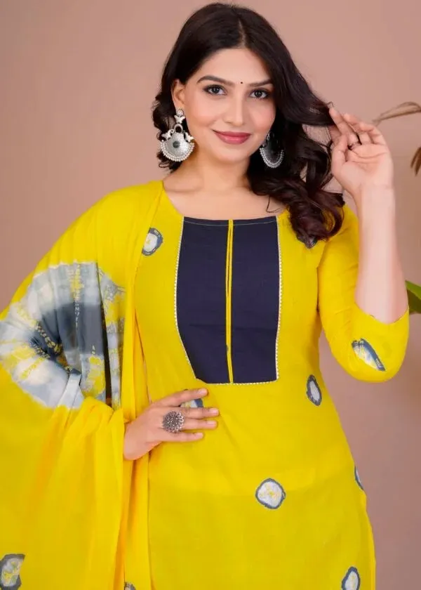 Yellow_Printed_Straight_Kurta_Set_For_Women