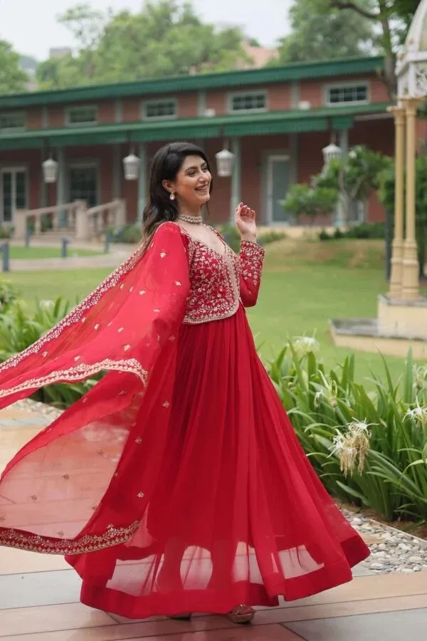 Red_Embroidered_Anarkali_Suit_Set_With_Dupatta_For_Women