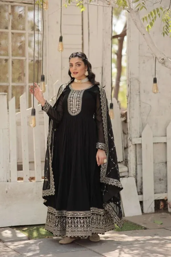 Black_Embroidered_Anarkali_Suit_Set_For_Women