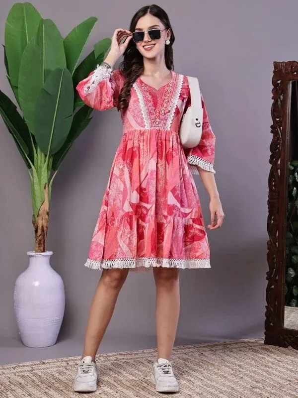 Pink_Printed_Tiered_Dress_For_Women