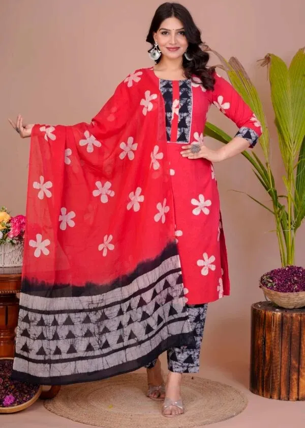 Red_Floral_Straight_Kurta_Set_With_Dupatta_For_Women