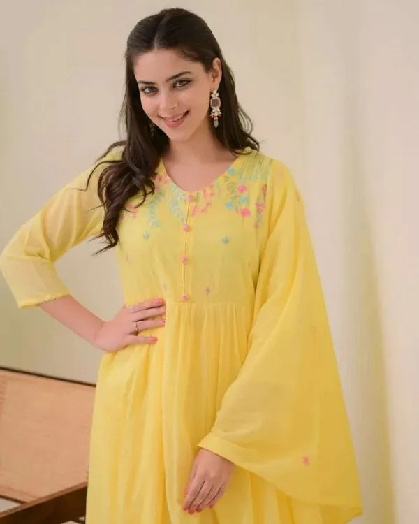 Yellow_Floral_Embroidered_Anarkali_Kurta_Set_For_Women