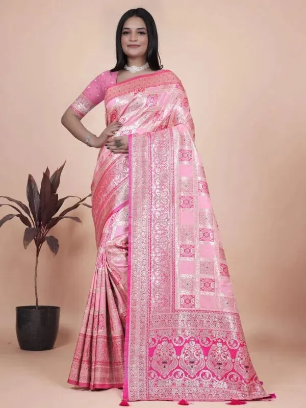 Pink_Printed_Saree_With_Blouse_For_Women
