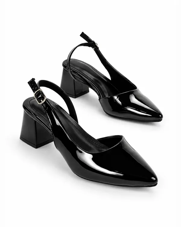 BELLY_BLACK_GLOSSY_WITH_OPEN_BACK_STRAP_DETAIL_BLOCK_HEEL