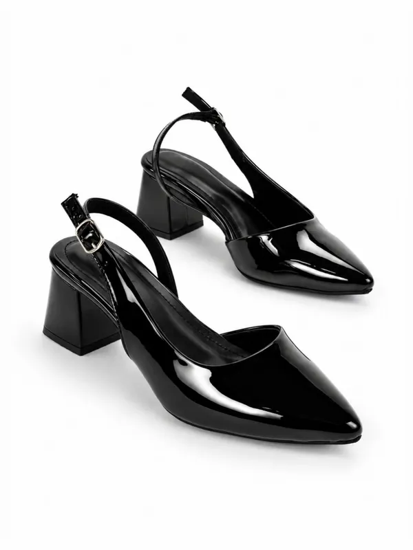 BELLY_BLACK_GLOSSY_WITH_OPEN_BACK_STRAP_DETAIL_BLOCK_HEEL