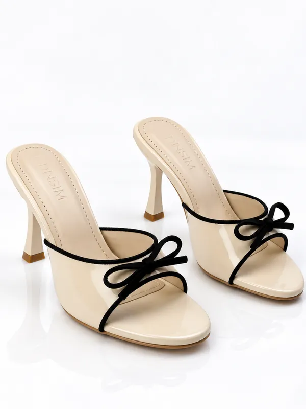 BLACK_BOW_BEIGE_CHUNKY_HEEL_STILETTO