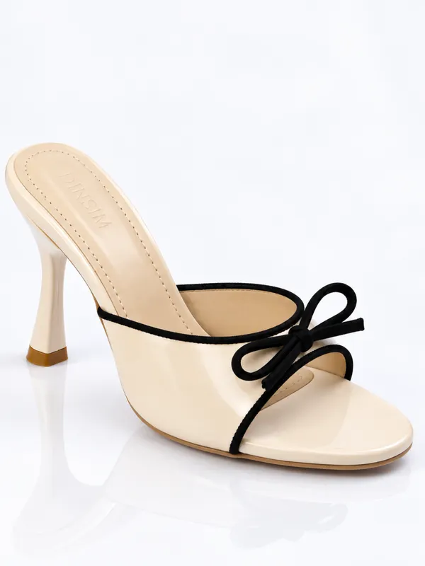 BLACK_BOW_BEIGE_CHUNKY_HEEL_STILETTO