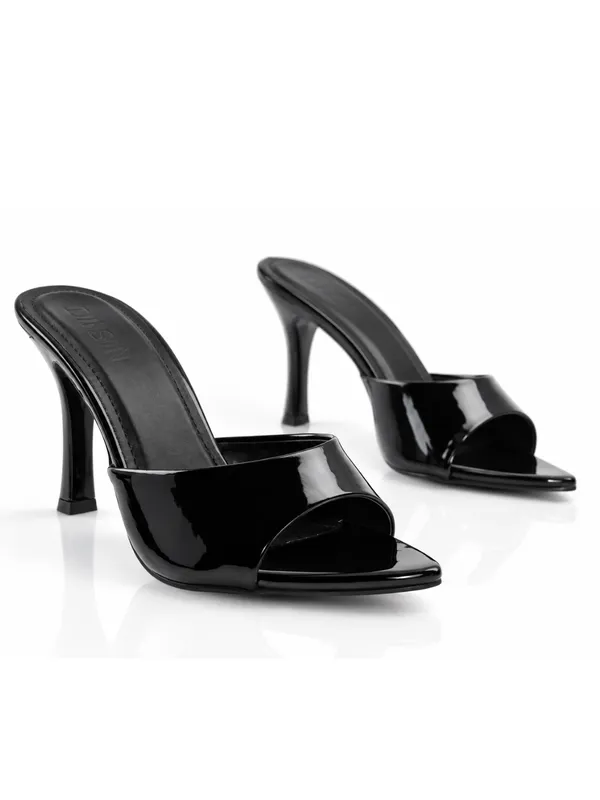 POINTED_CLASSY_BLACK_SLIM_HEEL_