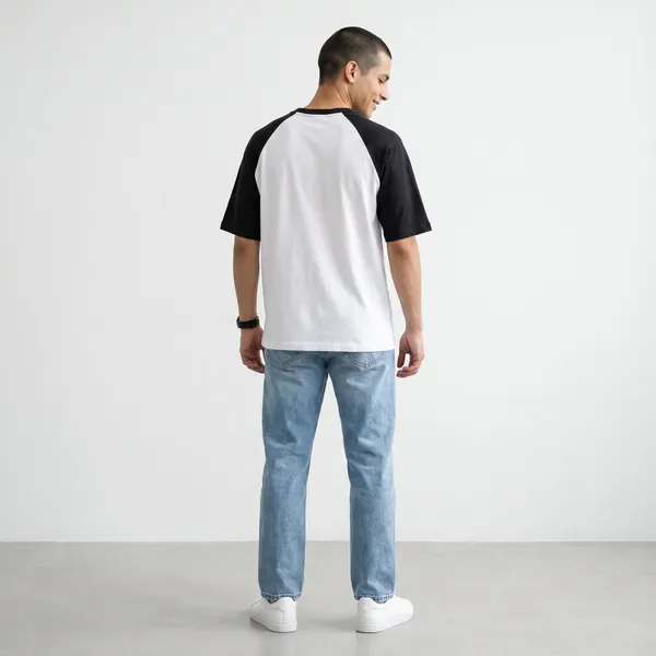 Unisex_Oversized_Raglan_plain_t_shirt