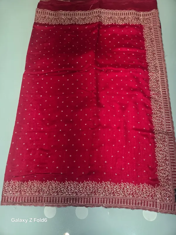 self_sworski_work_and_zari_border