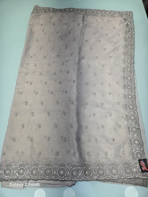 full_saree_butaa_and_zari_border_with_stone_jaal_work
