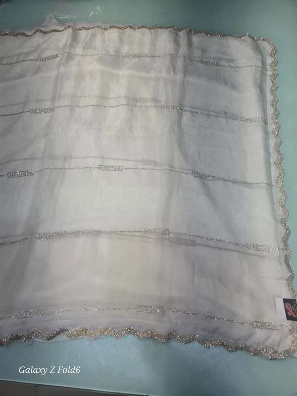 shimmer_gerogett_with_swaroski_worn_and__border_work