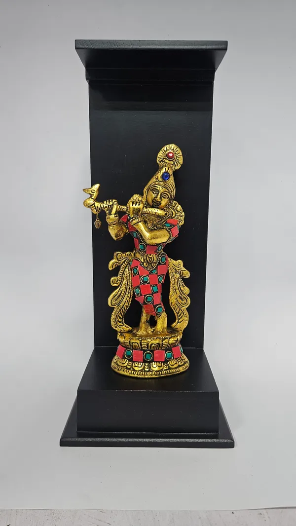 Black_Traditional_Krishna_Figurine_Display