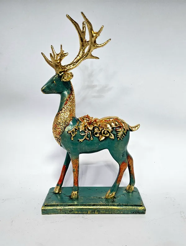Green_And_Gold_Deer_Decorative_Showpiece_Figurine