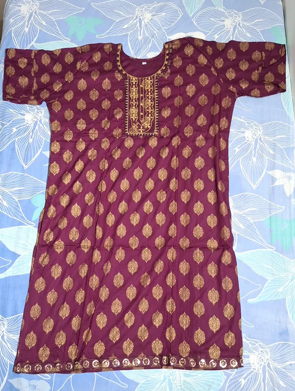 Maroon_Cotton_Straight_Printed_Kurti_For_Women